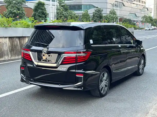 Honda Elysion 2020