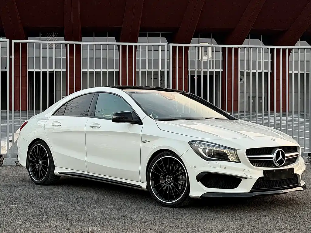 Mercedes-Benz CLA AMG 2014 — фото 3