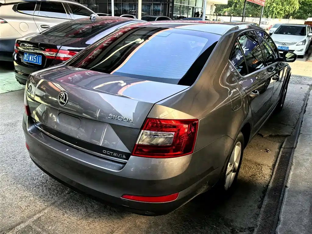 Skoda Octavia 2014