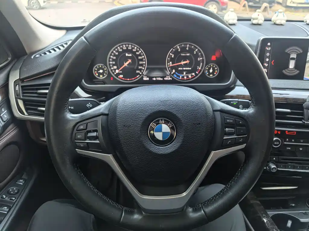 BMW X5 2018 — фото 8