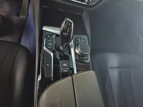 BMW 5 Series 2018