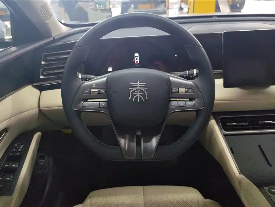 BYD Qin L 2024 — фото 15