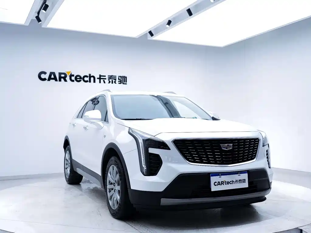 Cadillac XT4 2021 — фото 4