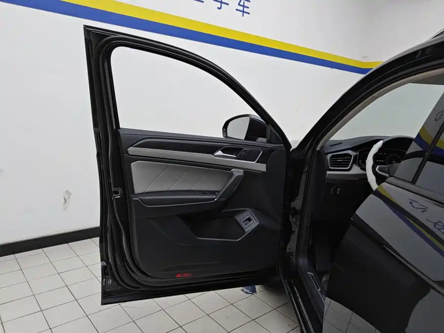 Volkswagen Tayron 2023