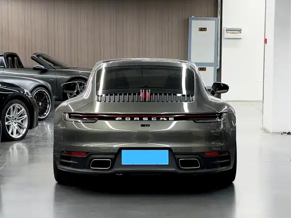 Porsche 911 2022