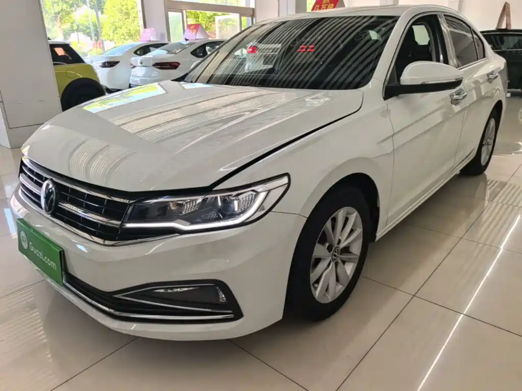 Volkswagen Bora 2021