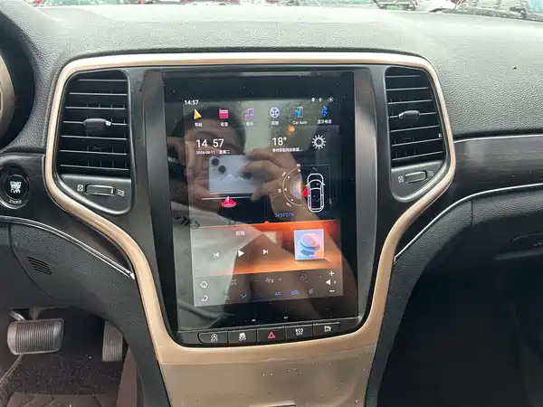 Jeep Grand Cherokee 2014