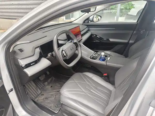 Geely Galaxy L6 2025