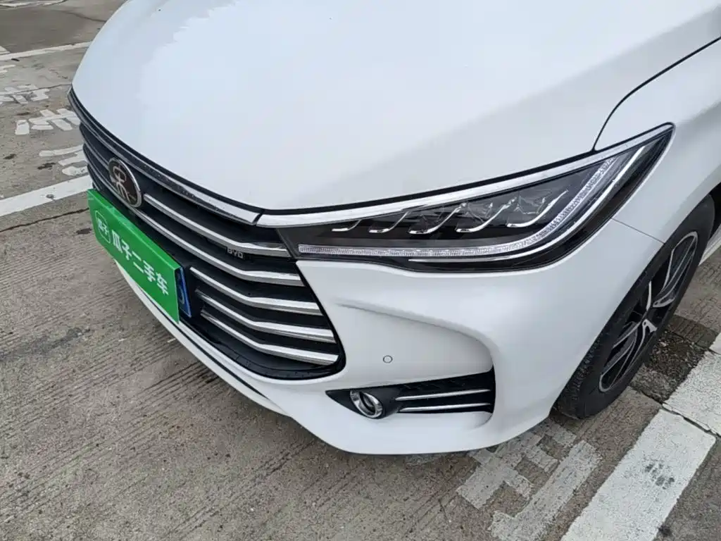 BYD MAX 2018 — фото 24
