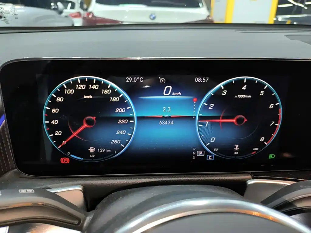 Mercedes-Benz GLB 2021 — фото 12