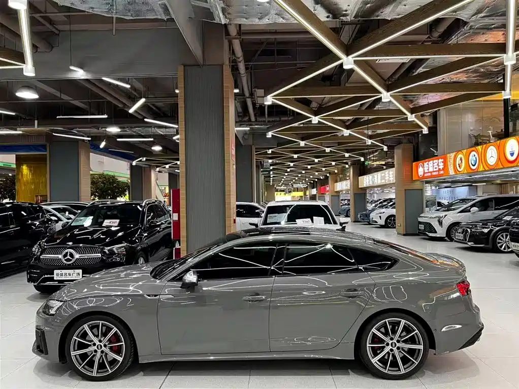 Audi S5 2022