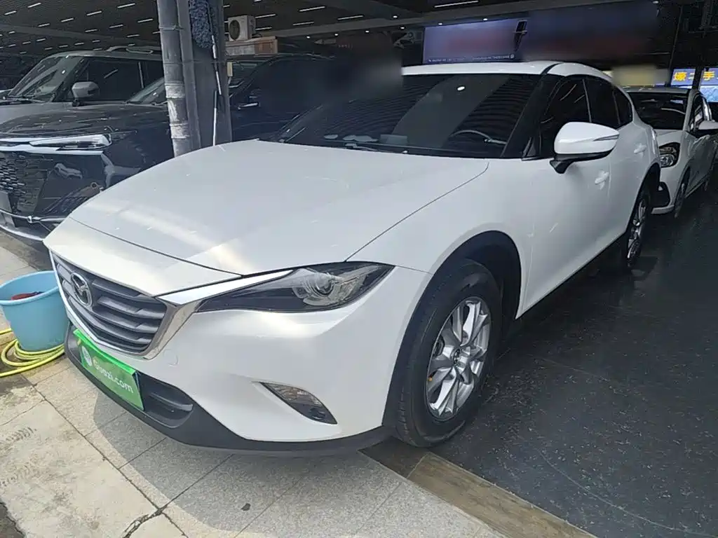 Mazda CX-4 2017 — фото 1
