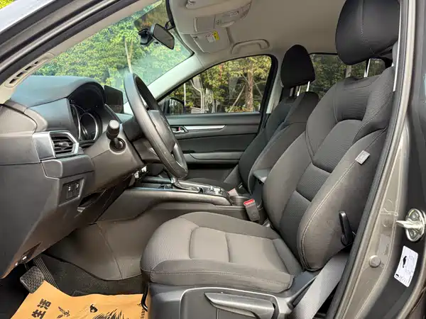Mazda CX-5 2025