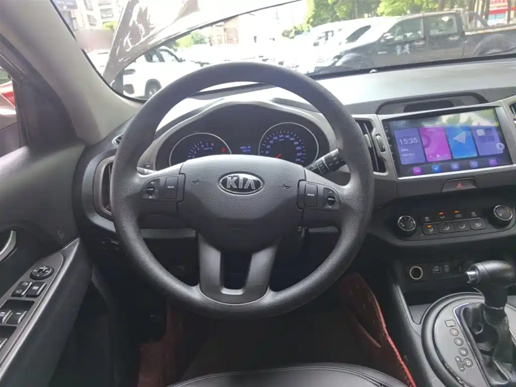 Kia Sportage 2015 — фото 11
