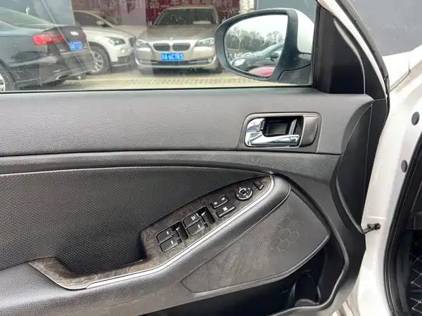 Kia K5 2014
