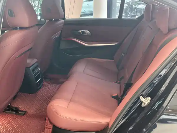 BMW i3 2023