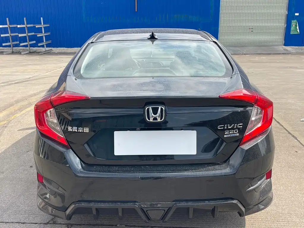 Honda Civic 2017 — фото 4