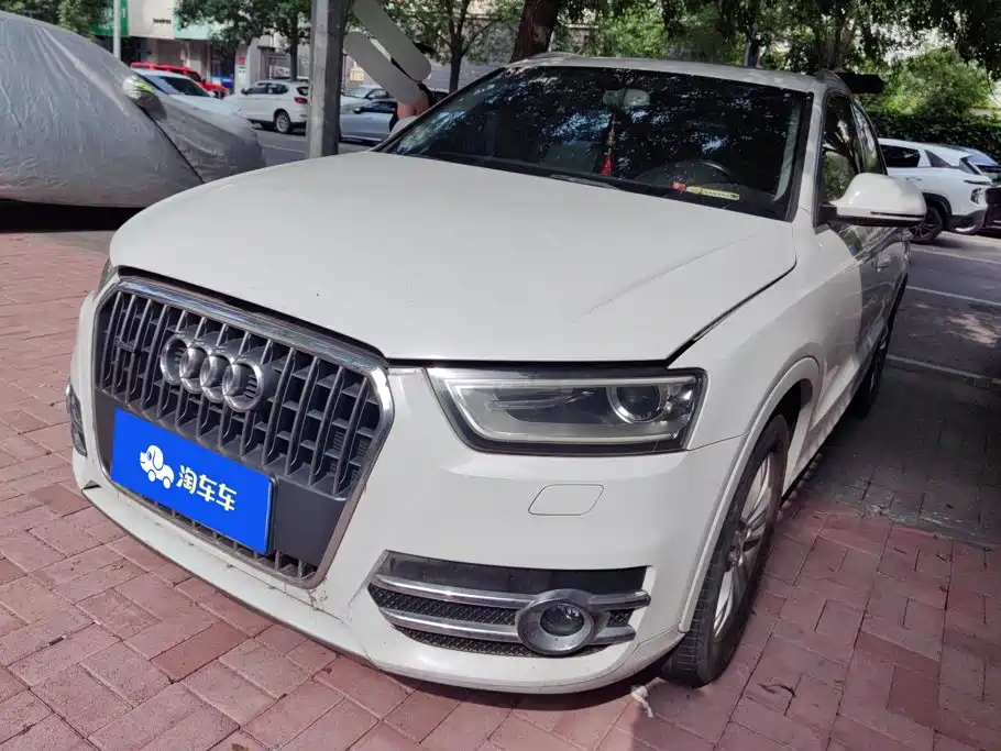 Audi Q3 2014