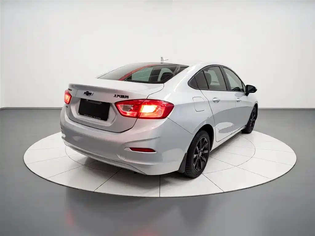 Chevrolet Cruze 2019 — фото 7