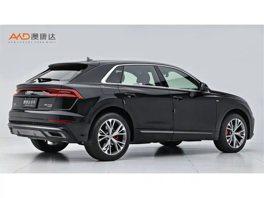 Audi Q8 2020 — фото 3