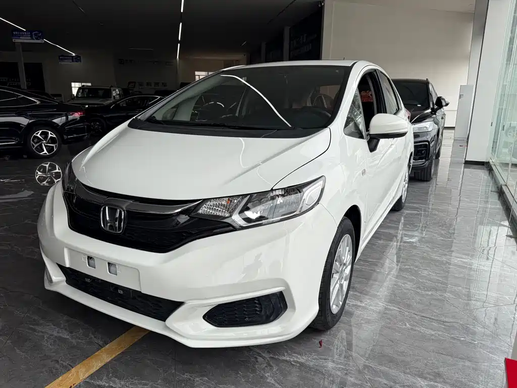 Honda Fit 2019 — фото 3