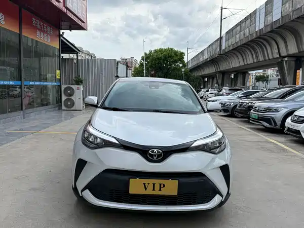 Toyota C-HR 2021