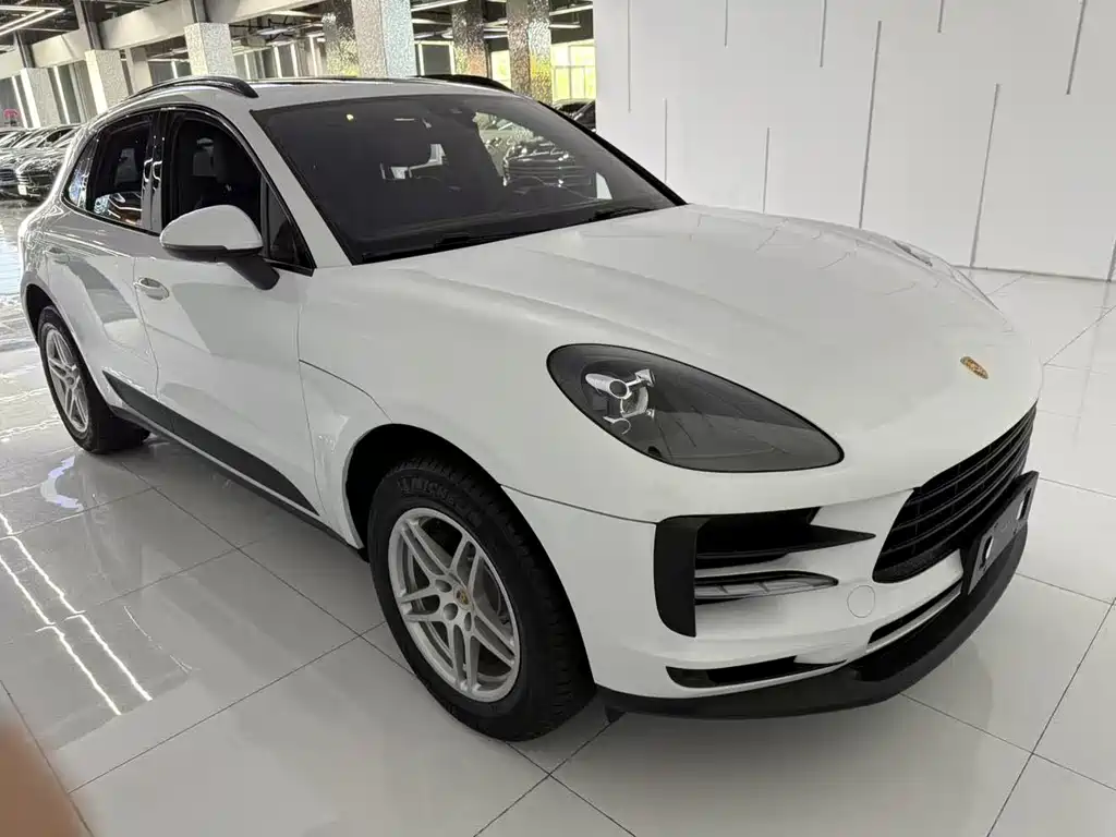 Porsche Macan 2021 — фото 2