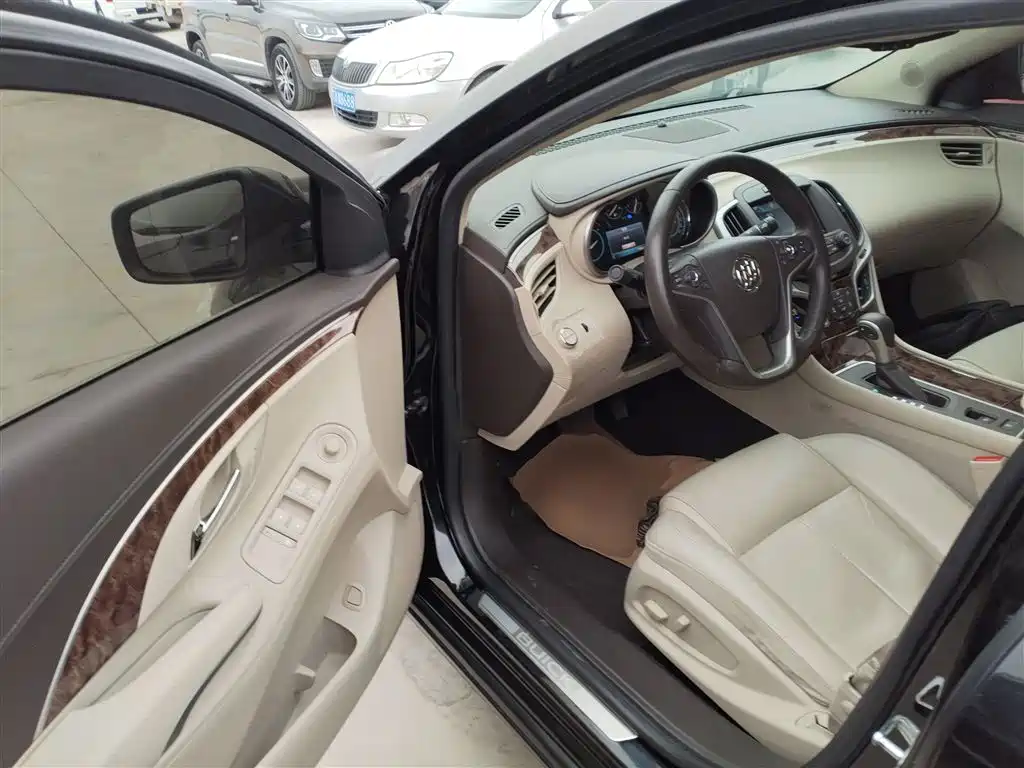 Buick LaCrosse 2014 — фото 12