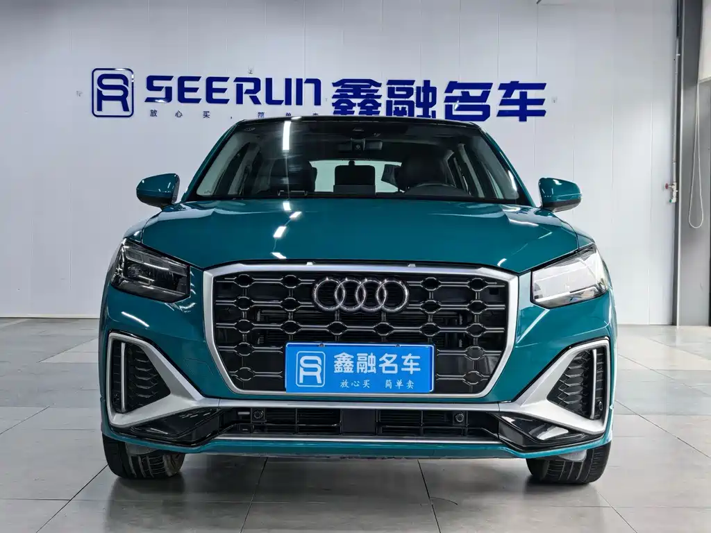 Audi Q2L 2023 — фото 2