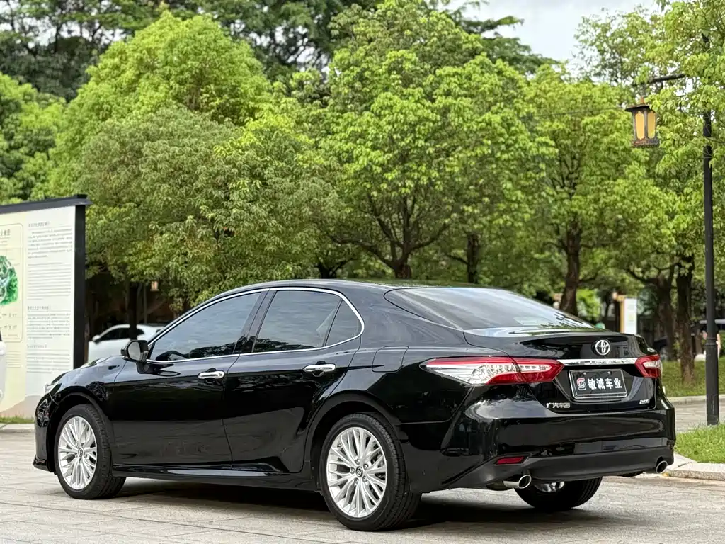 Toyota Camry 2020