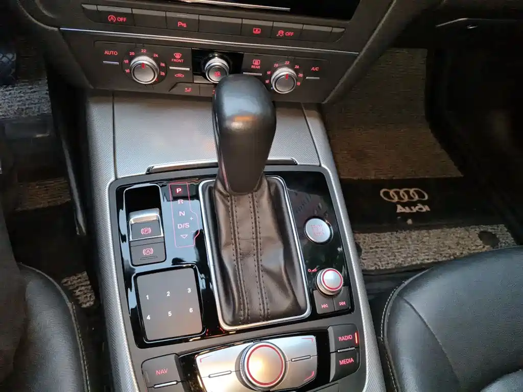 Audi A6L 2017 — фото 10