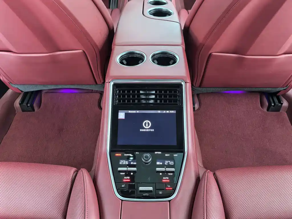 Porsche Panamera 2023 — фото 11