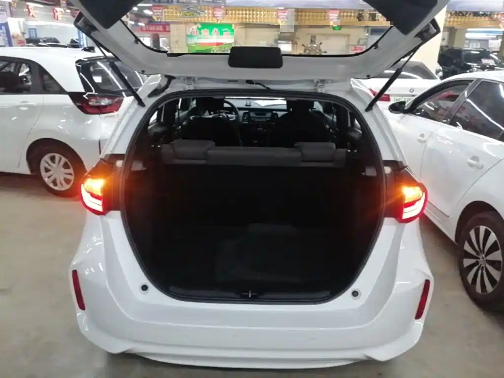 Honda Fit 2023 — фото 19