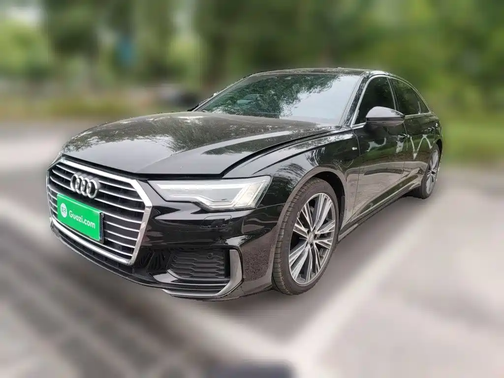Audi A6L 2022 — фото 1