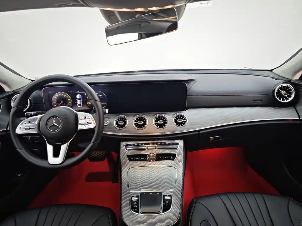 Mercedes-Benz CLS 2019 — фото 22