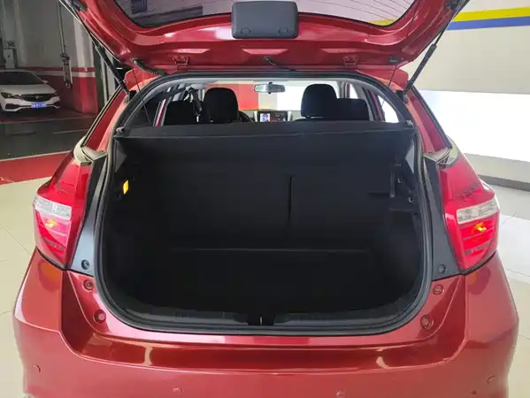 Toyota Yaris L 2018