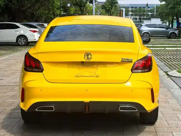 MG MG5 2021