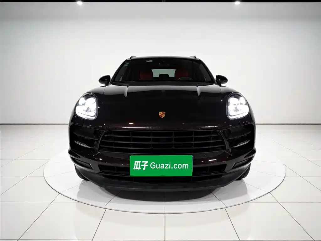 Porsche Macan 2021 — фото 2