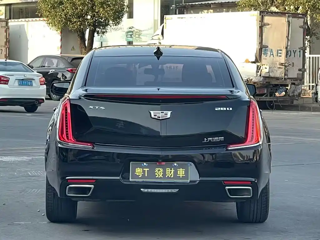 Cadillac XTS 2019 — фото 9