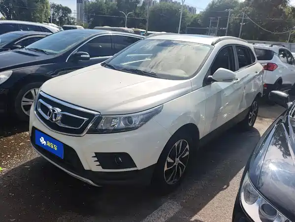 BAIC Shenbao X55 2016