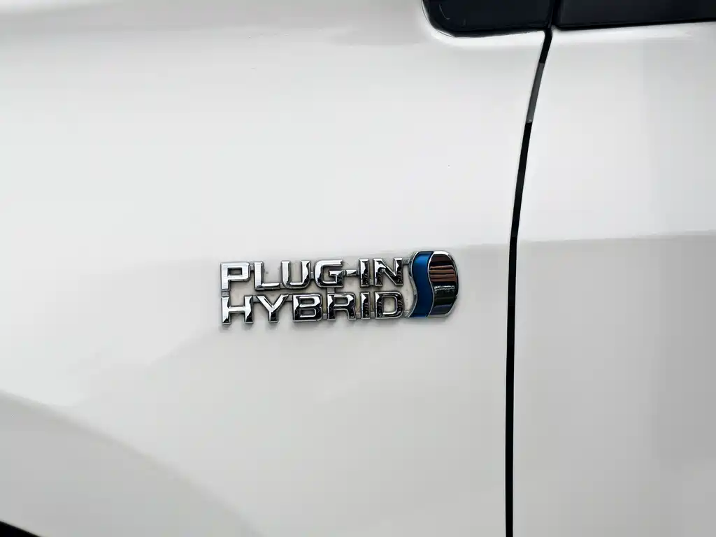 Toyota Corolla Hybrid 2020 — фото 9
