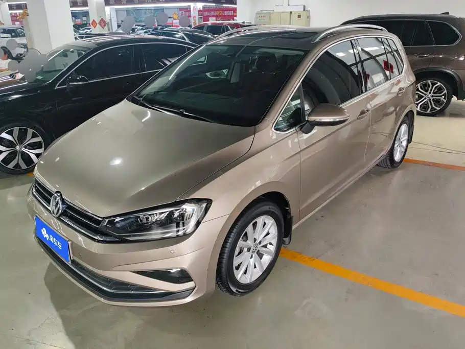 Volkswagen Golf Jialu 2019 — фото 1