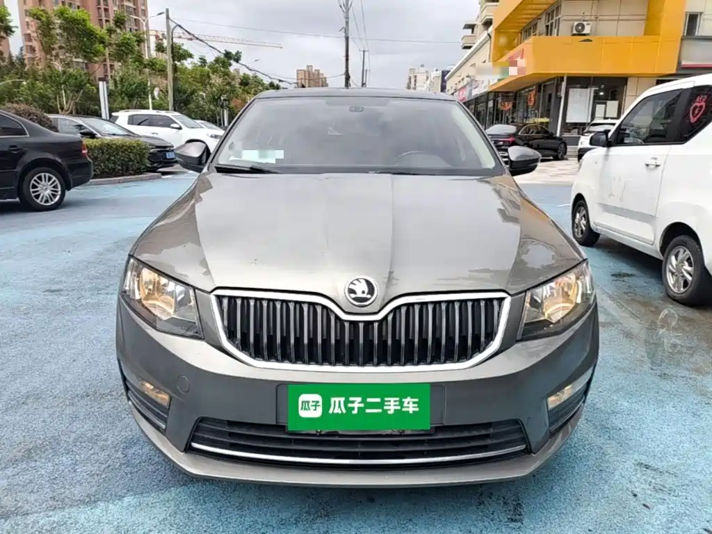 Skoda Octavia 2017 — фото 3