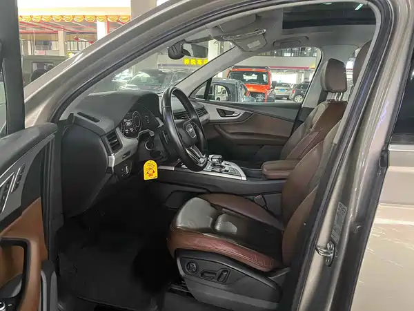 Audi Q7 2016
