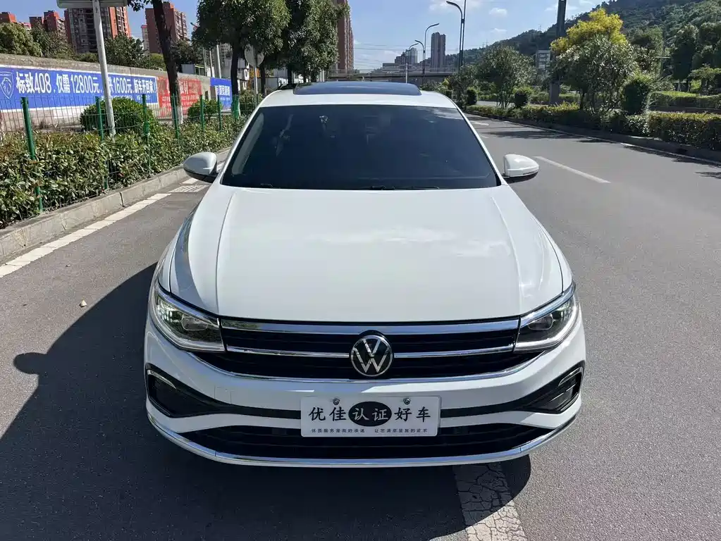 Volkswagen Bora 2024