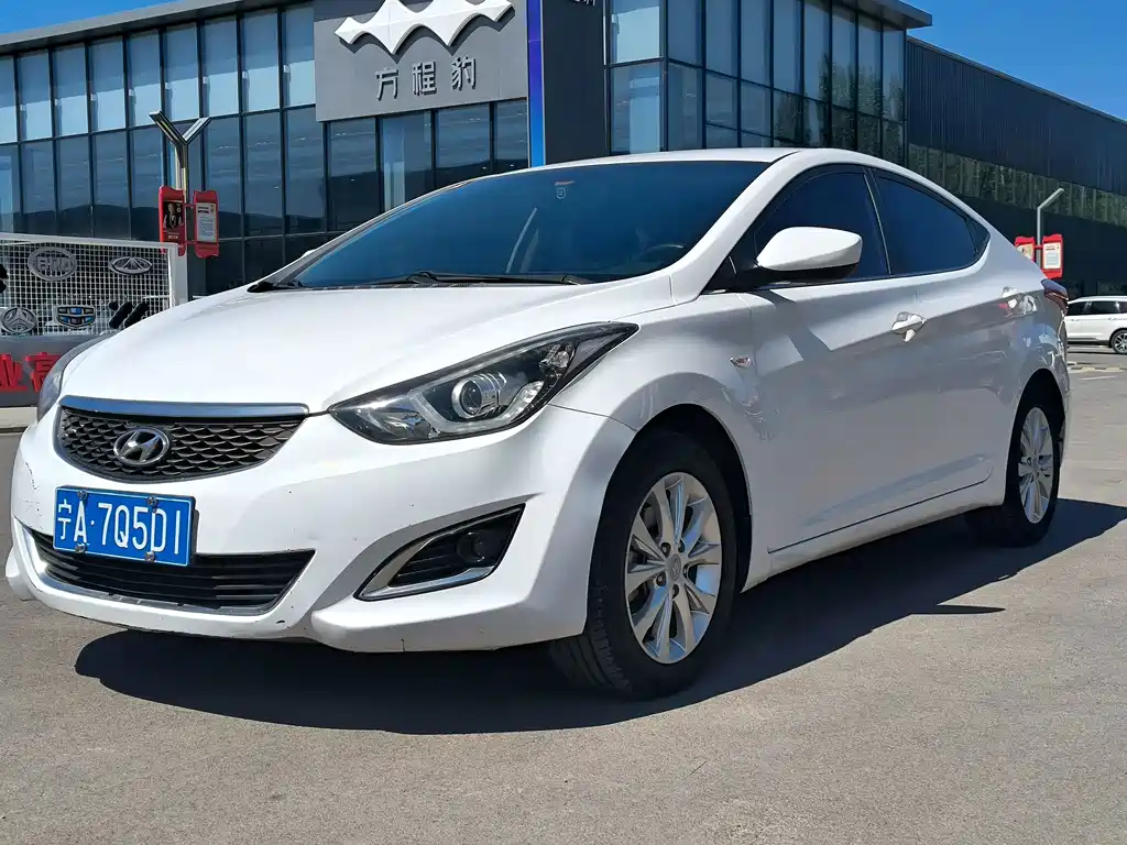 Hyundai Elantra Langdong 2017 — фото 1