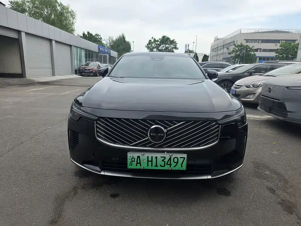 Volvo S90 PHEV 2025 — фото 2