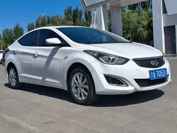 Hyundai Elantra Langdong 2017