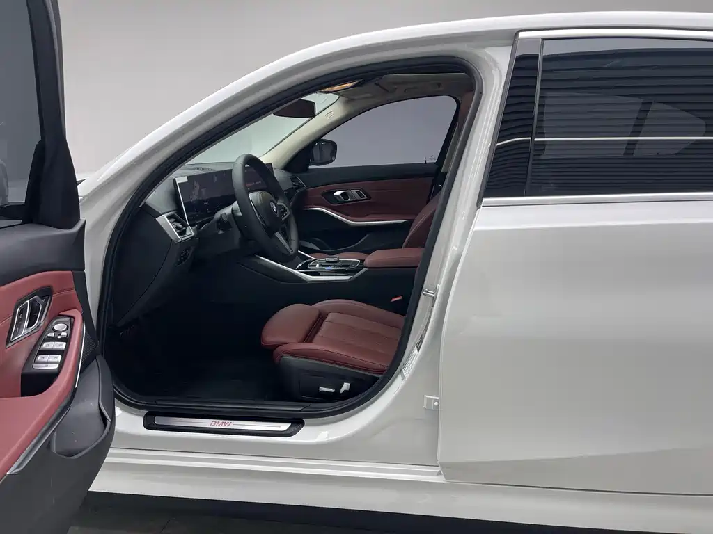 BMW i3 2023 — фото 16