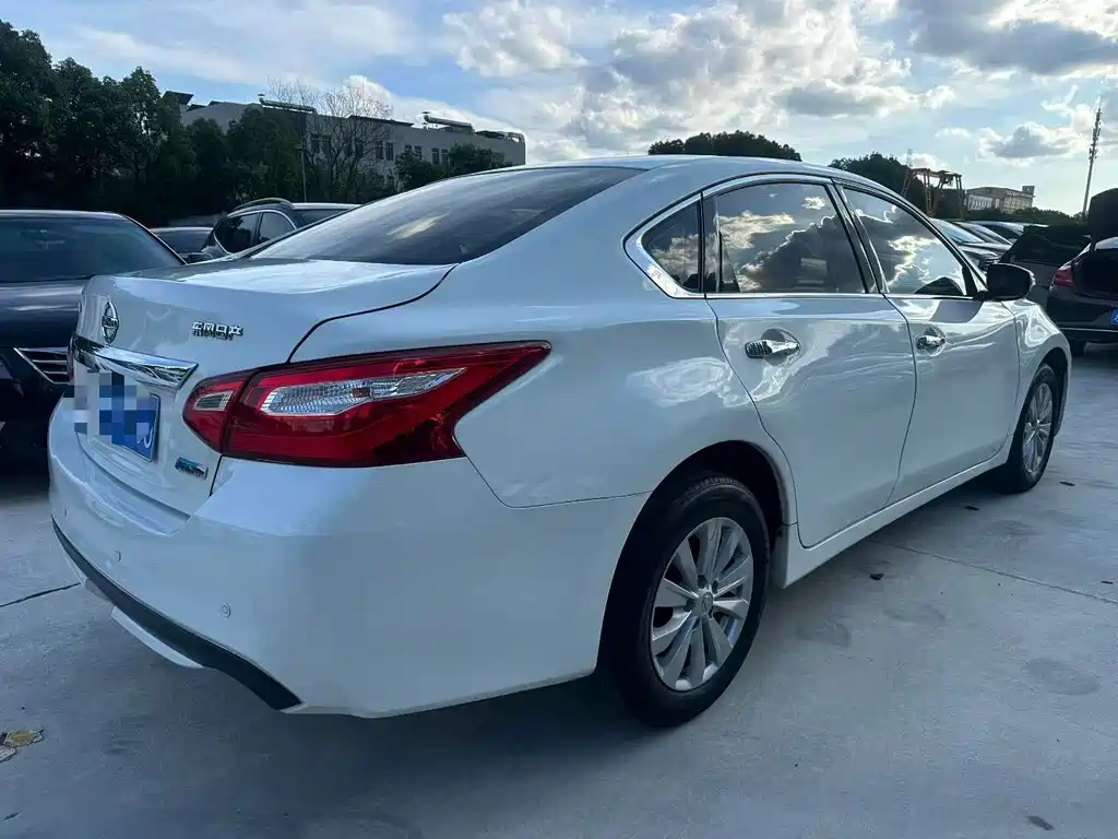 Nissan Teana 2017